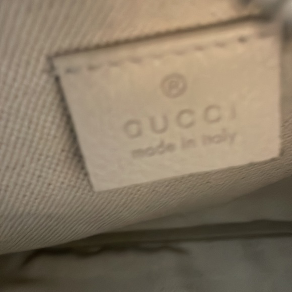 SOLD-Gucci Belt Bag⭐️ - Picture 2 of 16